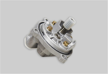 Komatsu series gear pumps and centrifugal pumps