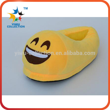 wholesale hot sale high quality warm cozy plush emoji slipper