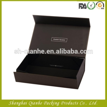 collapsible magnetic box