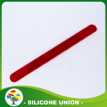 Promotional Cheap 3D Logo Silicone Slap Bracelets