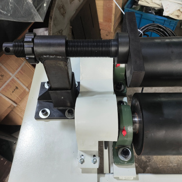Automatic lifting LNG cylinder rotary marking machine