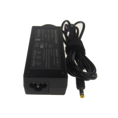 24V 3A wisselstroomadapter met DC 4,81,7 mm