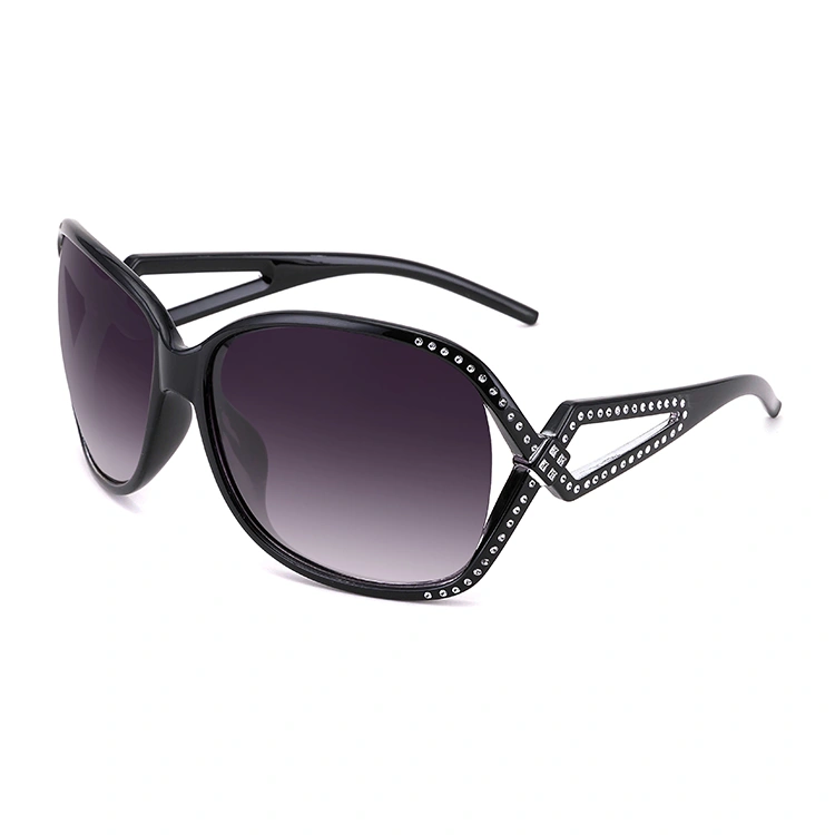 Latest Women Fashion Black Frame Sunglasses with Diamonds