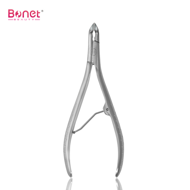 Cuticle Nipper Uses