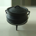 Lukisan Cast Iron Potjie Pot