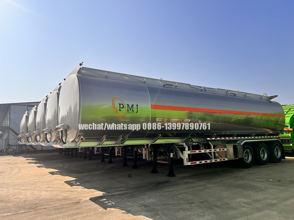 Aluminium Alloy Fuel Trailer Jpg