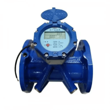 Large-diameter ultrasonic water meter