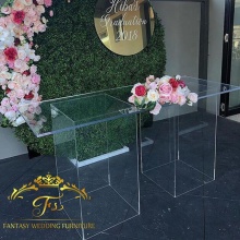Modern Wedding Design: Transparent Clear Acrylic Party Tables