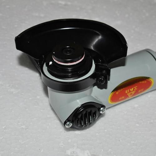 The hand-held type pneumatic angle grinder1