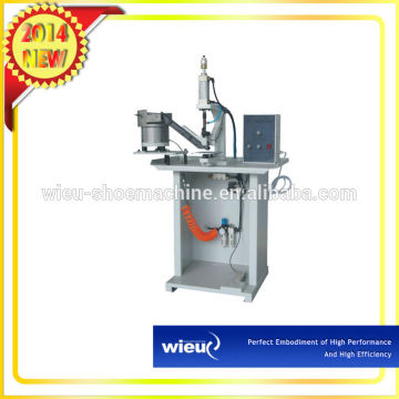 Xm0130 Automatic square four claw button nailing riveting machine