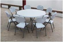 Outdoor picnic folding tables