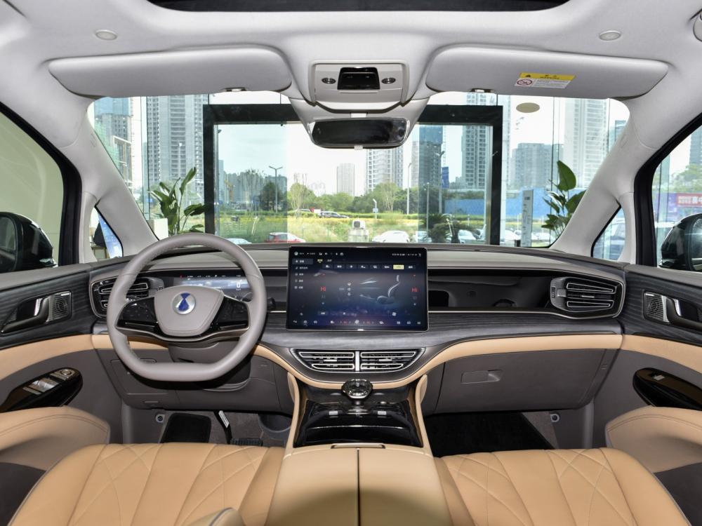2023 سنة جديدة طراز جديد سيارات كهربائية MPV الفاخرة EV مع 5 أبواب 7 مقاعد