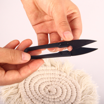 Hot Selling U Shape Sewing Tailor Yarn Scissors Mini Yarn Scissors Thread Snips