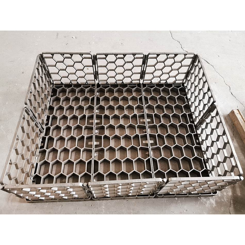 Casting Basket