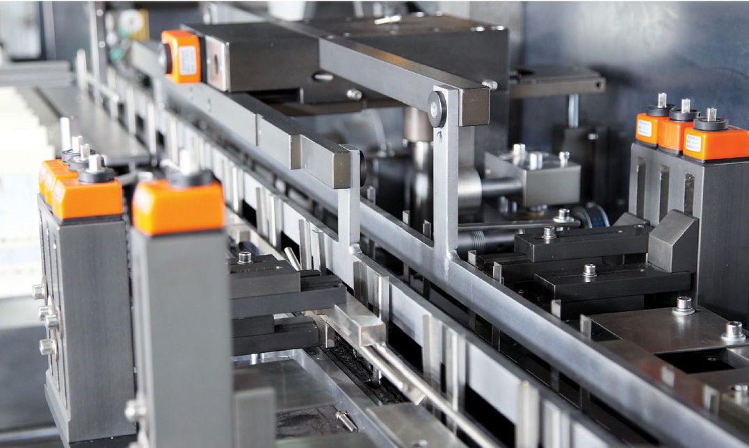 دستگاه کارتن سازی تمام اتوماتیک چند منظوره-ZHW-I2OA (2) Multi-functional Full-automatic Cartoning Machine-ZHW-I2OA (2)