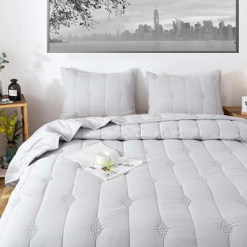 Tencel Shell Embroied Microfiber Quilts