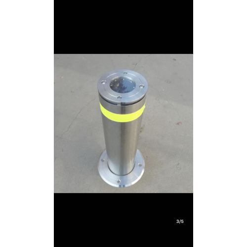 Dia. 133mm*Thickness 3mm*600(H) Block bollards