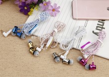 Shenzhen New Gift Earbuds Earphone Earpieces with box