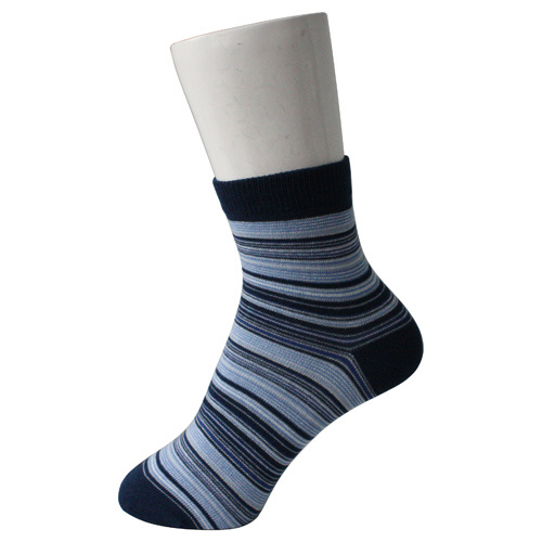 Women Strips Blue Socks
