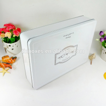 Chinese factory luxurious rectangle metal airtight cracker tin box