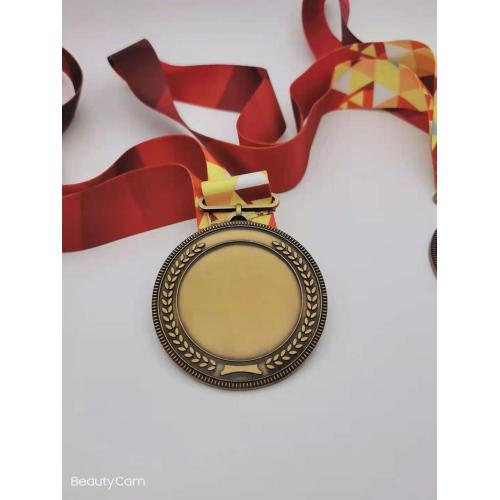 Medalla en blanco de oro, plata, cobre, personalizada