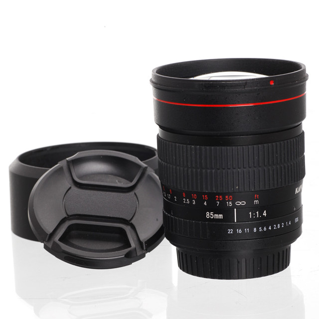 85mm f/1.4 lenses for Nikon SLR Camera