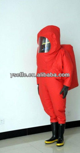 Fire protection and chemical proof suit