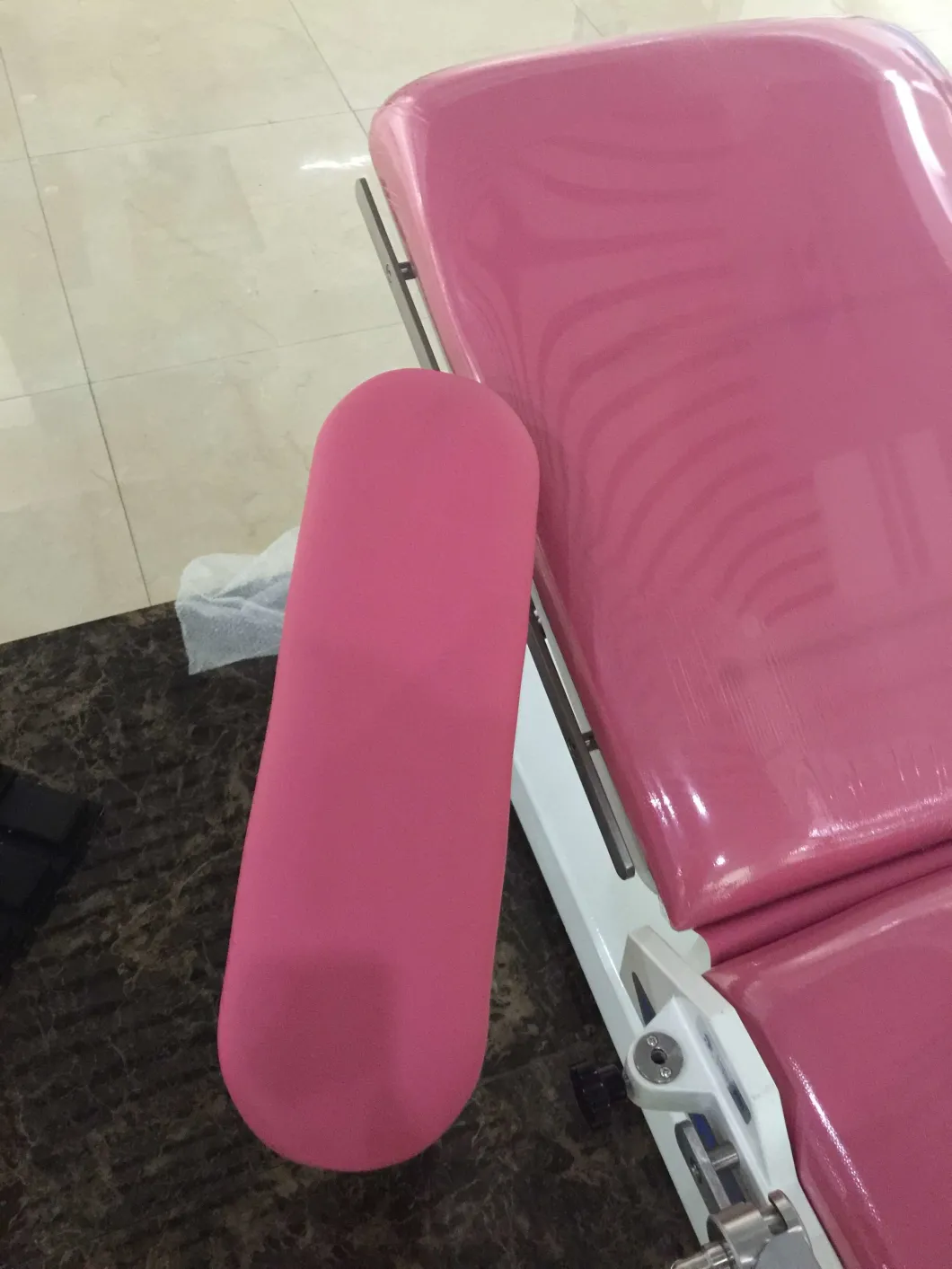 Medical Equipment Surgical Electrical Gynecological Operating Table
