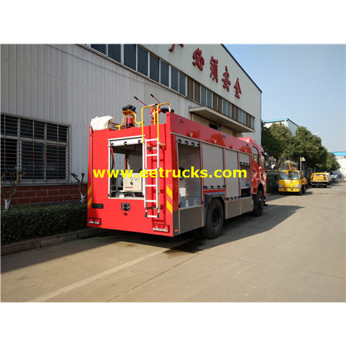 8 CBM Foam DFAC Camiones de bomberos