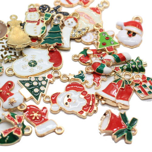 Kawaii Alloy Enamel Christmas Ornament Charms Artificial Xmas Craft Snowman TSnowflake Tree DIY Jewelry Accessories