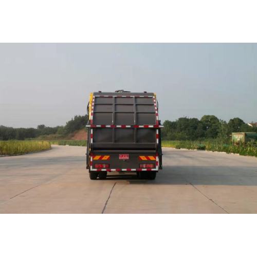 8x4 compression docking waste collector truck