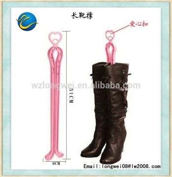 easy and simple to handle plastic shoe tree for boots