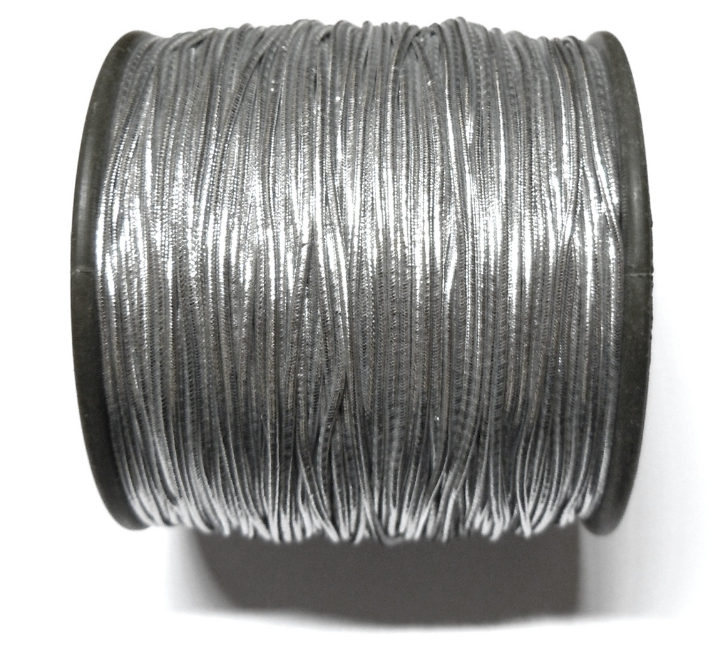 metallic cord with roll