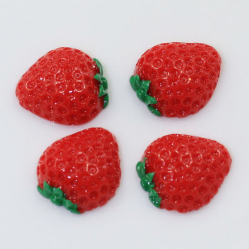 Kawaii cibo in miniatura StrawberryResin Cabochon Craft per fai da te cassa del telefono cellulare gioielli clip di capelli decorazione Scrapbooking