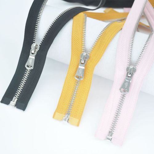 Silvery brass zippers for garment on sale