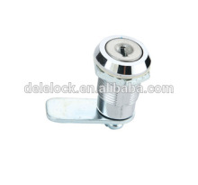 Self locking door lock