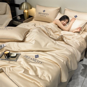 Luxury Home Hotel Style Soft Silk Bed Sheets, Quilt Comforters, Duvets & Summer Bedding Sets 4PCs Collection