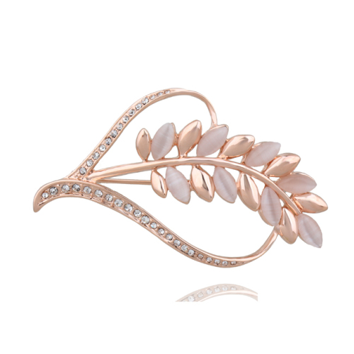 2015 New Design Fashion Alloy Crystal Girl Brooch