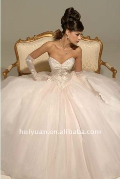 Elegant strapless couture wedding dresses