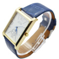 New Women Leather Belt Quartz Watch