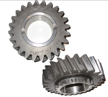 Shaving Main shaft gear 5th ZF parts