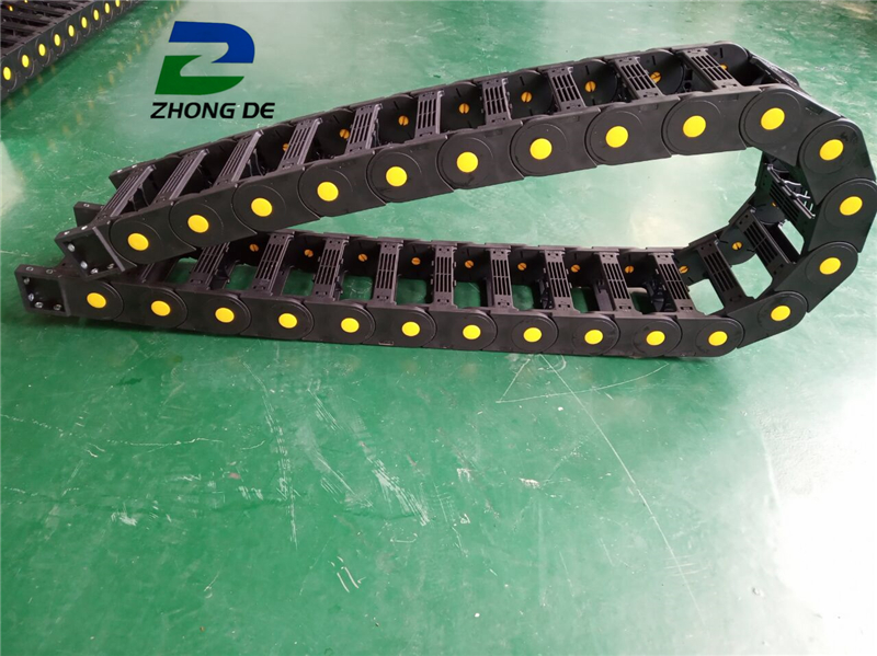 Zhongde Factory direct sales machine tool accessories black cable drag chain for  machine tools
