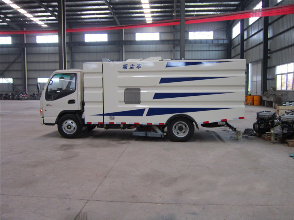 sweeper road truck 3