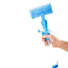 2024 Hot Selling Multifunction Plastic Spraying Window Squeeze Glass Brush
