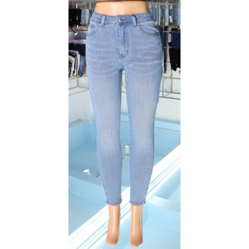 Kvinders tynde mode jeans