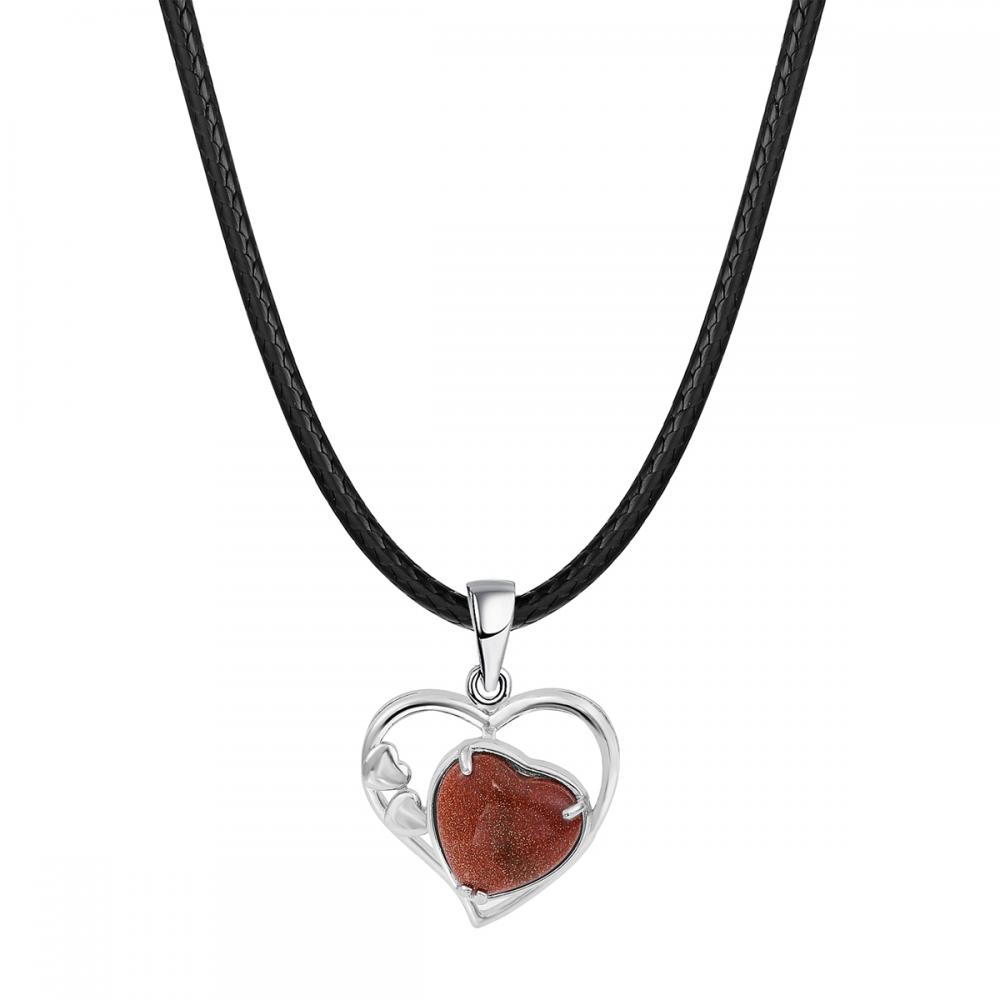 Red Goldstone Love Heart Birthstone Pendante Colliers de pierre précieuse pour les femmes