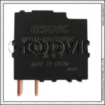 Magnetic latching relay