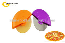 new pizza cutter design