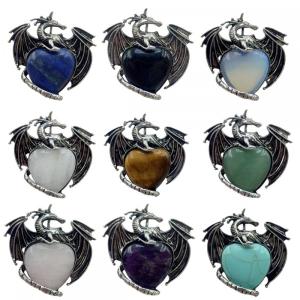 Gemstone Crystal Heart Aloy Wings Dragon y Pterosaur Pantaltación de piedra Natural Dragon Charm Pendants para joyas de bricolaje