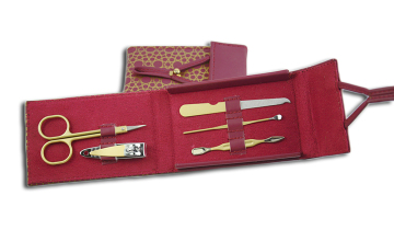 perfect manicure custom spray paint